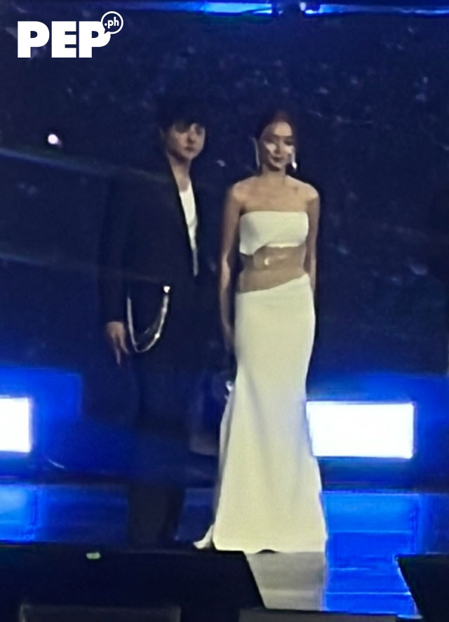 Kathryn Bernardo stuns in her Anthony Ramirez gown at Asia Artist ...