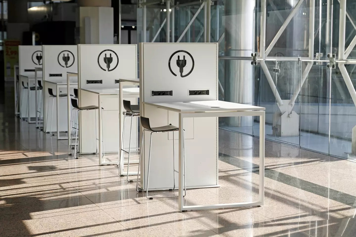 A security expert has warned against phone charging at the airport. (Getty Stock Photo)